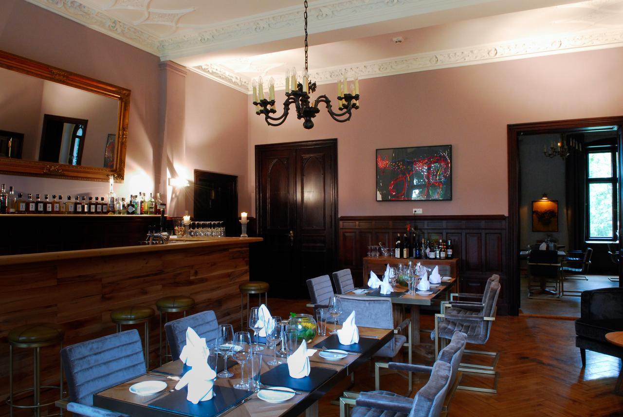 Romantik Hotel Schloss Reichenow Kültér fotó